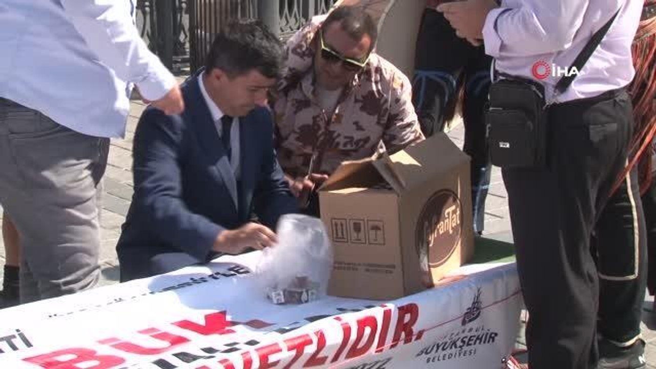 Karabük haber! Karabük Tanıtım Günleri'ne davet için altınlı ve safranlı lokum dağıtıldı