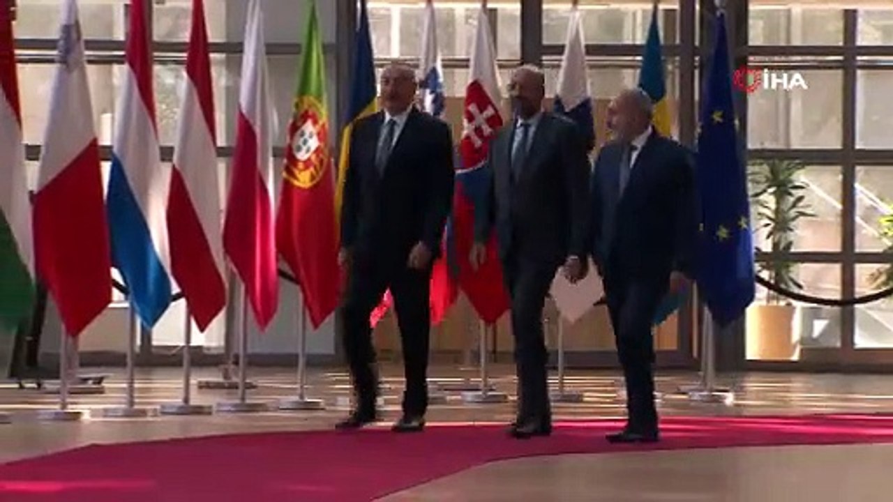 Aliyev, Paşinyan ve Michel'den üçlü zirve