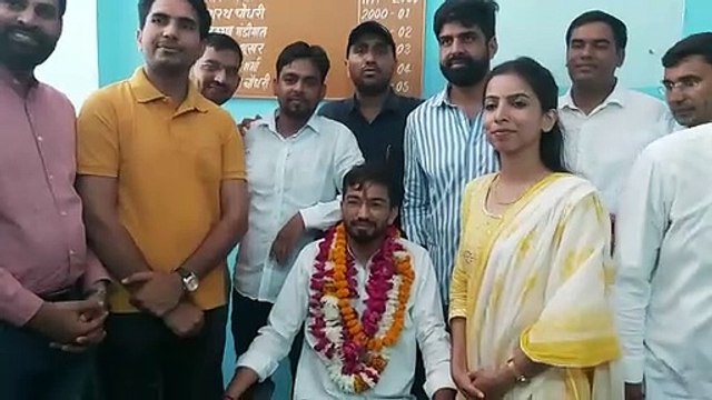 नवनिर्वाचित शोध छात्र प्रतिनिधि रामस्वरूप ओला ने संभाला पदभार