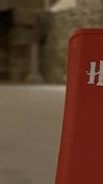 Harry Potter : la Grande Salle de Poudlard recréée dans un château breton - verticale