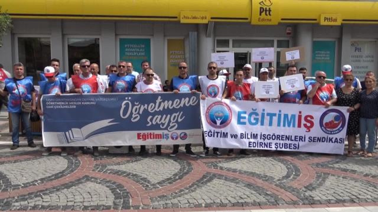 Edirne haberi! Eğitim İş Edirne Şube Başkanı Akçay: "Öğretmenlik Meslek Kanunu Öğretmenleri Uzman ve Başöğretmen Diye Bölmeyi Hedeflemektedir"