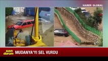 Mudanya'da sel felaketi: Karayla deniz birleşti!