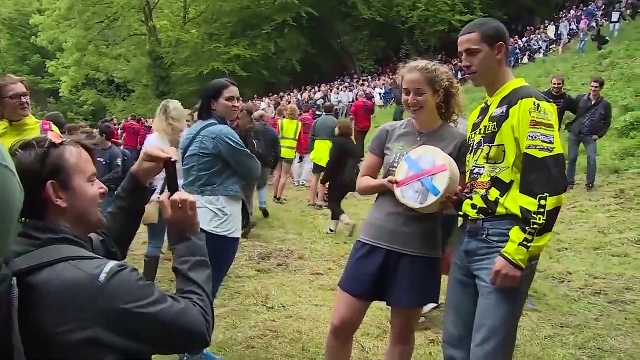 Ozzy Man Reviews Cheese Rolling Festival