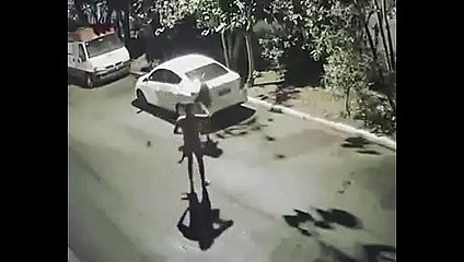 Pareja sufre asalto mientras tenía intimidad