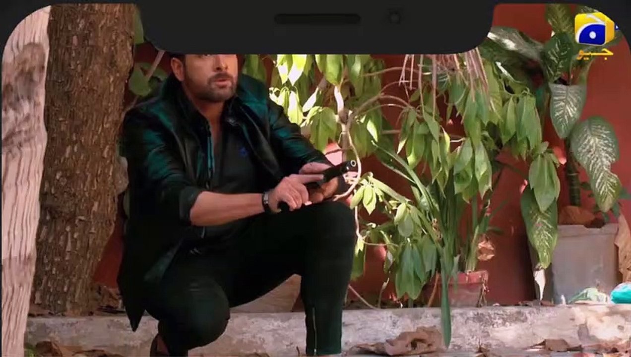 Sameen Is Having An Affair... Mushkil