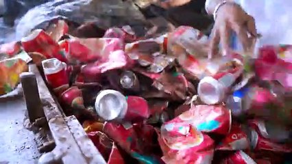 We Put Bike in Hydraulic Press Machine| लोहे का टुकड़ा बन गयी बाइक | CRAZY XYZ