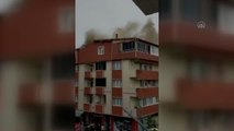 Son dakika haber! Yıldırım isabet eden apartmanda çıkan yangın söndürüldü