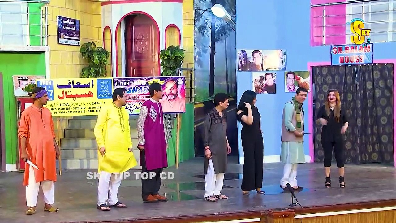 Zafri Khan and Iftikhar Thakur _ Tariq Teddy _ New Stage Drama 2022 _ Khuch Khuch Hota _ Comedy Clip