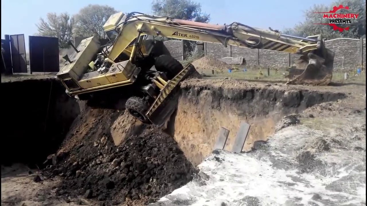 Extremely Dangerous Excavator Fails & Heavy Equipment Gone Wrong ...