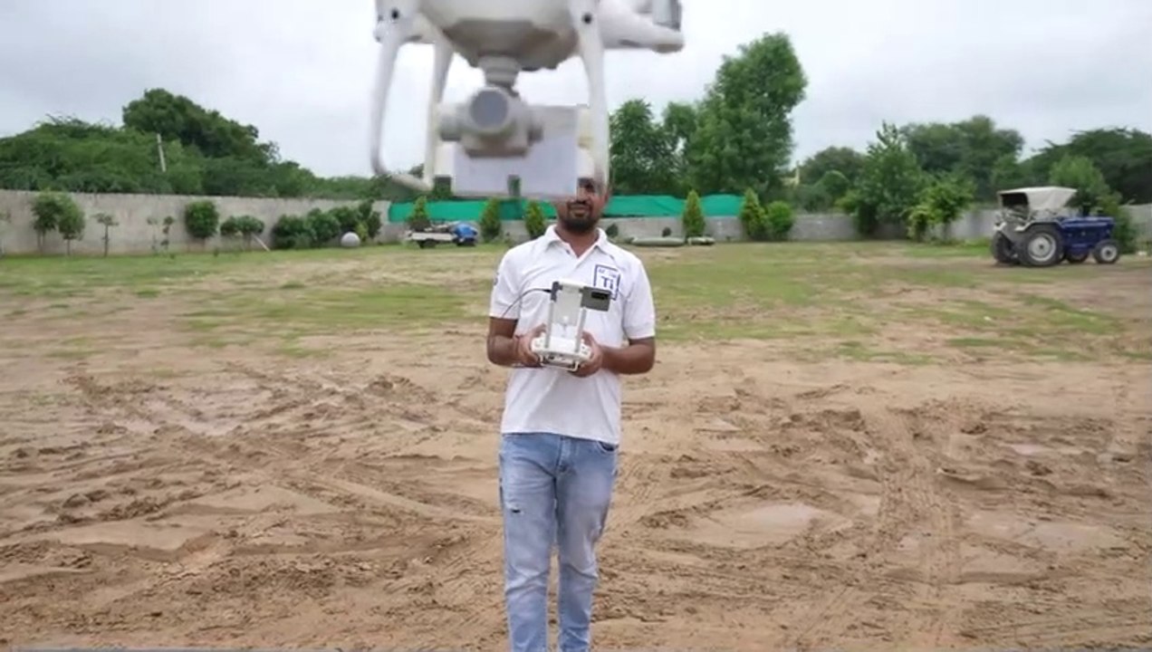 Dropping Samsung Galaxy S22 Ultra From 1000 Feet