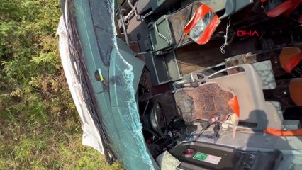 Yolcu otobüsü devrildi! Yaralılar var