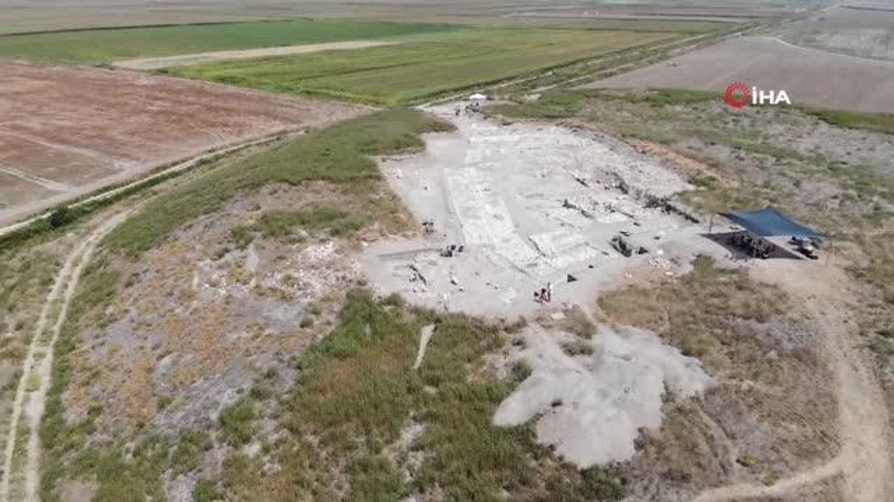 Oluz Höyük kazılarında Herodot'u yanıltan keşif: "Pers yolu, ateşgede ve dinsel kompleksle karşılaştık"
