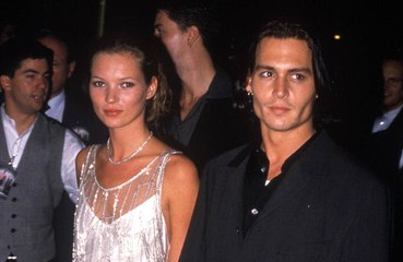 Johnny Depp le regaló a Kate Moss un collar de diamantes que escondía en su 'trasero'