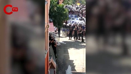 Tokatköy'de polislerden mahalle sakinlerine biber gazlı müdahale