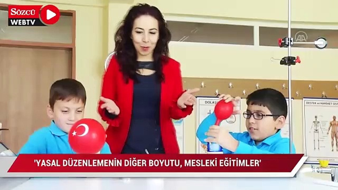 Bakan Özer: Mesleki eğitim seminerlerini özeldeki öğretmenlerimize de açıyoruz