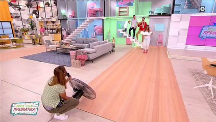 Ποιος είναι πρωινιάτικα;»: Με κολάρο και δεμένο χέρι ο Παναγιώτης Χατζηδάκης