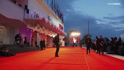 La Mostra de Venecia rinde homenaje a Catherine Deneuve