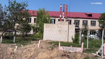 Près de la ligne de front, les villageois attendaient avec impatience la contre-offensive