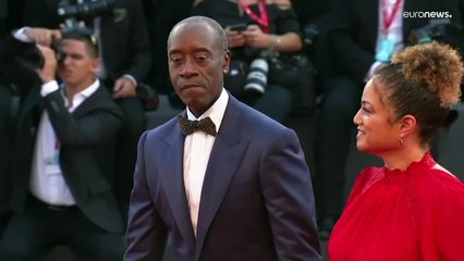 فيديو: انطلاق مهرجان البندقية السينمائي بكلمة من الرئيس الأوكراني زيلينسكي