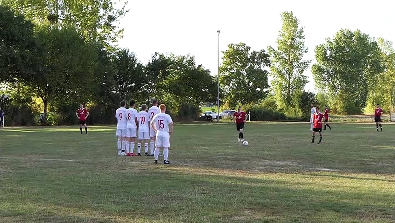 Das 1:0 für die SG Jühnde/Scheden/Bühren beim SV Sieboldshausen durch Tobias Weber