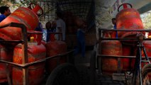 LPG Cylinder Price: గ్యాస్ వినియోగదారులకు శుభవార్త *India | Telugu OneIndia