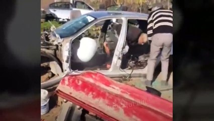 TOTAL IDIOTS AT WORK  Idiots in Cars
