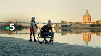 "C à vous" : Le générique de l'access de France 5