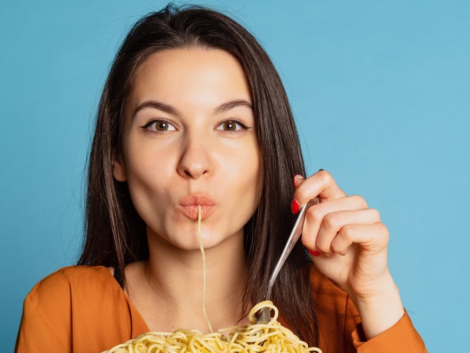Nudeln zum Frühstück? Darum sollten wir Pasta morgens essen