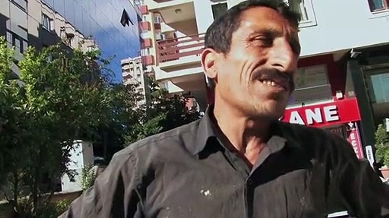 Die Hügel von Istanbul Trailer DF