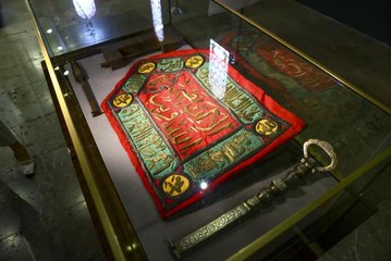 Kaçırılan eserler Mısır'a iade edildi