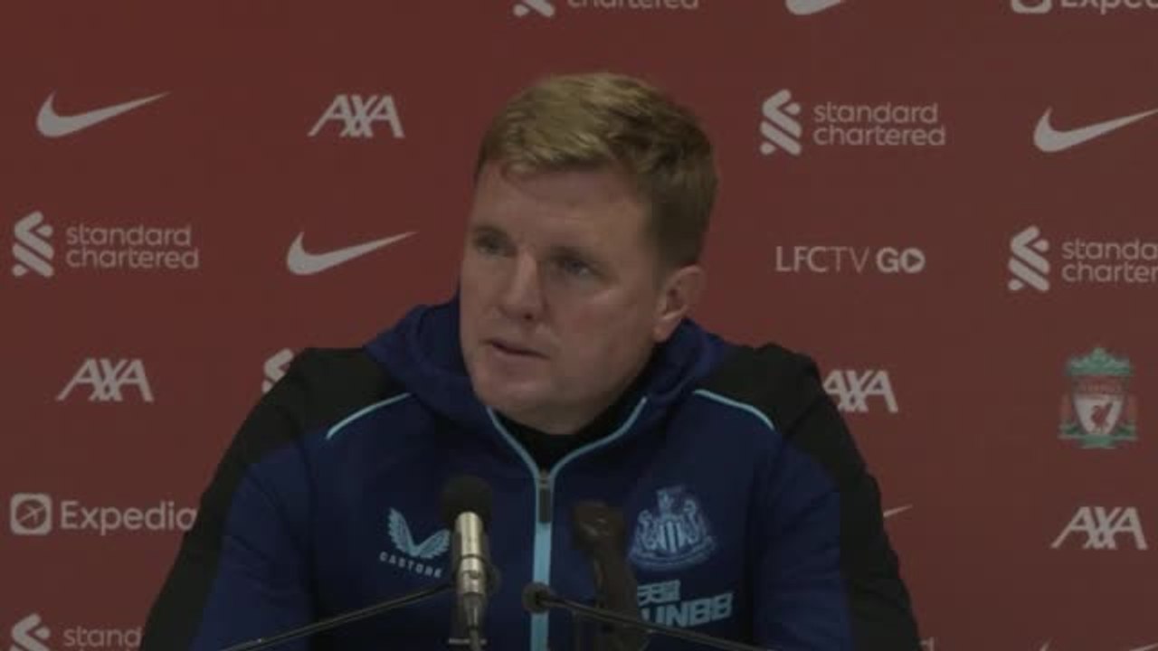 Howe über Isak-Debüt: 'Bin sehr, sehr zufrieden'