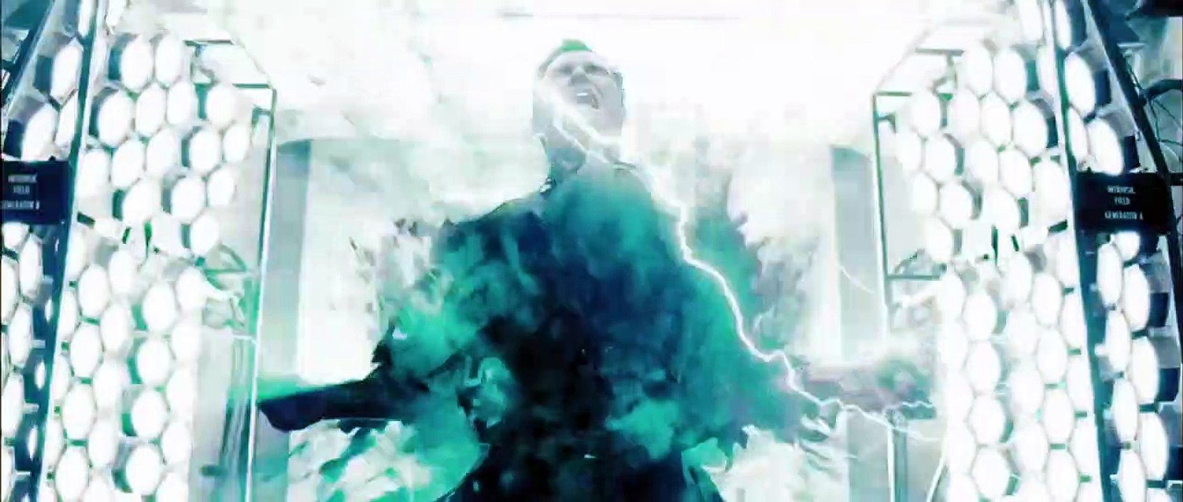 Watchmen : Les Gardiens Bande-annonce (EN)