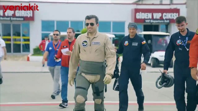 Havacılık tarihinde bir ilk! Selçuk Bayraktar muhteşem görüntüleri paylaştı