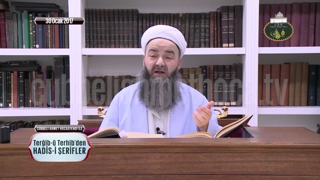 “Umre Turunu Cübbeli Ahmet Hoca Düzenliyor” Diyen Solcu Gazeteler Bana İftira Atıyor!