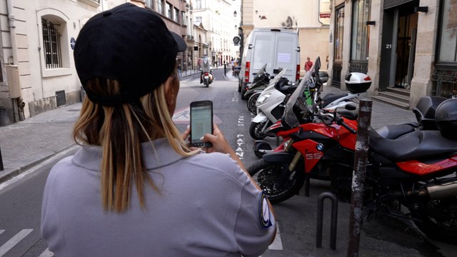 « 10 conducteurs sur 120 avaient payé» : à Paris, les premières amendes pleuvent pour les deux-roues garés