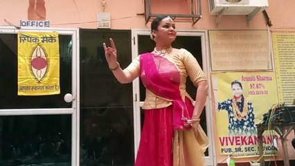 गौरी दिवाकर की प्रस्तुति डगर चलत देखो श्याम...पर बिखरा कथक का जलबा