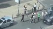 Maltepe'de minibüs şoförlerinin yol verme kavgası kamerada 