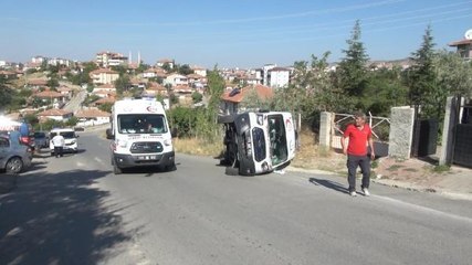 Son dakika haberi | KIRIKKALE'DE OTOMOBİL, AMBULANSA ÇARPTI: 2'Sİ SAĞLIKÇI 4 YARALI