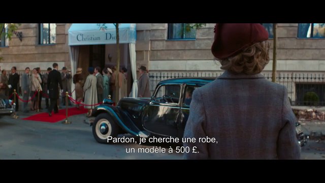 Une robe pour Mrs Harris Bande-annonce VO