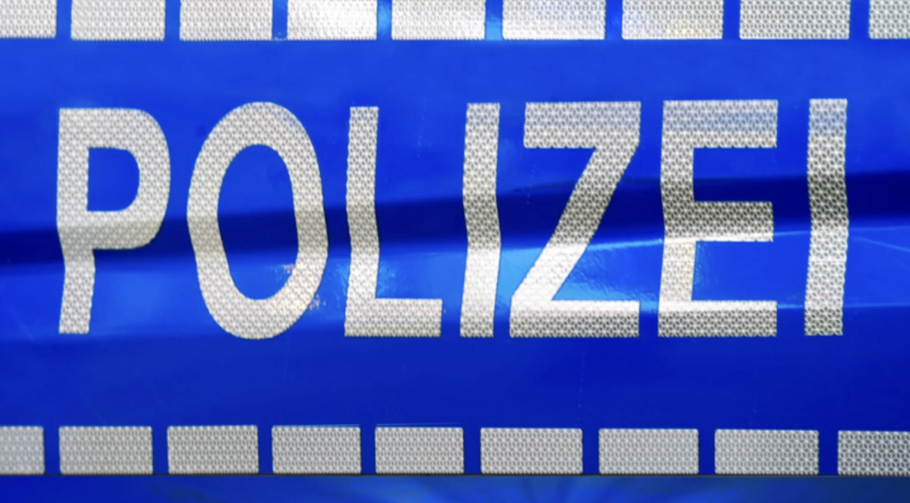 NRW: Mutter sticht mit Messer dreijährige Tochter fast tot