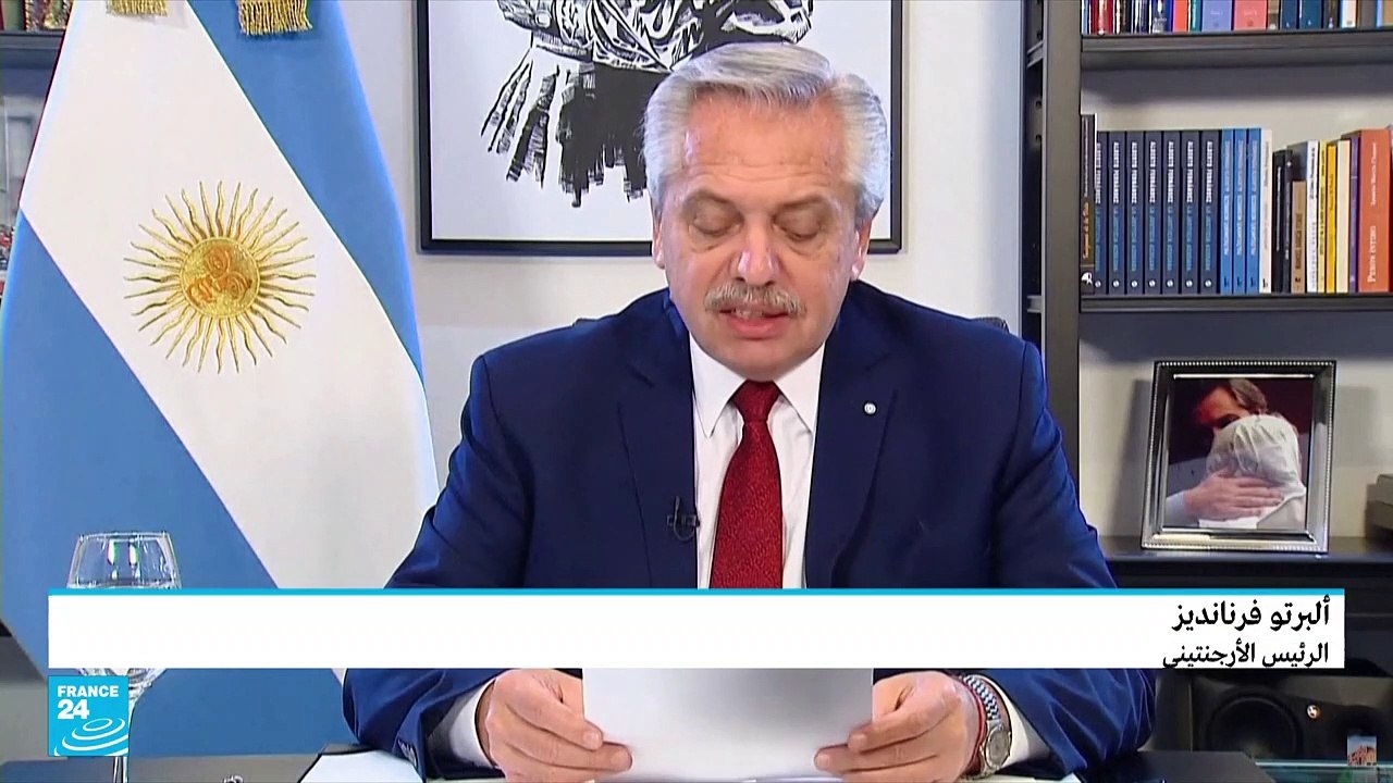 رئيسة الارجنتين السابقة كيرشنر تنجو من محاولة اغتيال