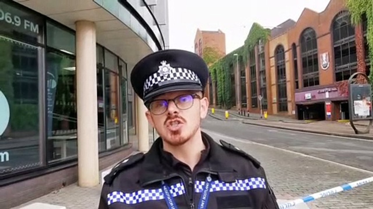 Bomb threat at Premier Inn in Northampton town centre