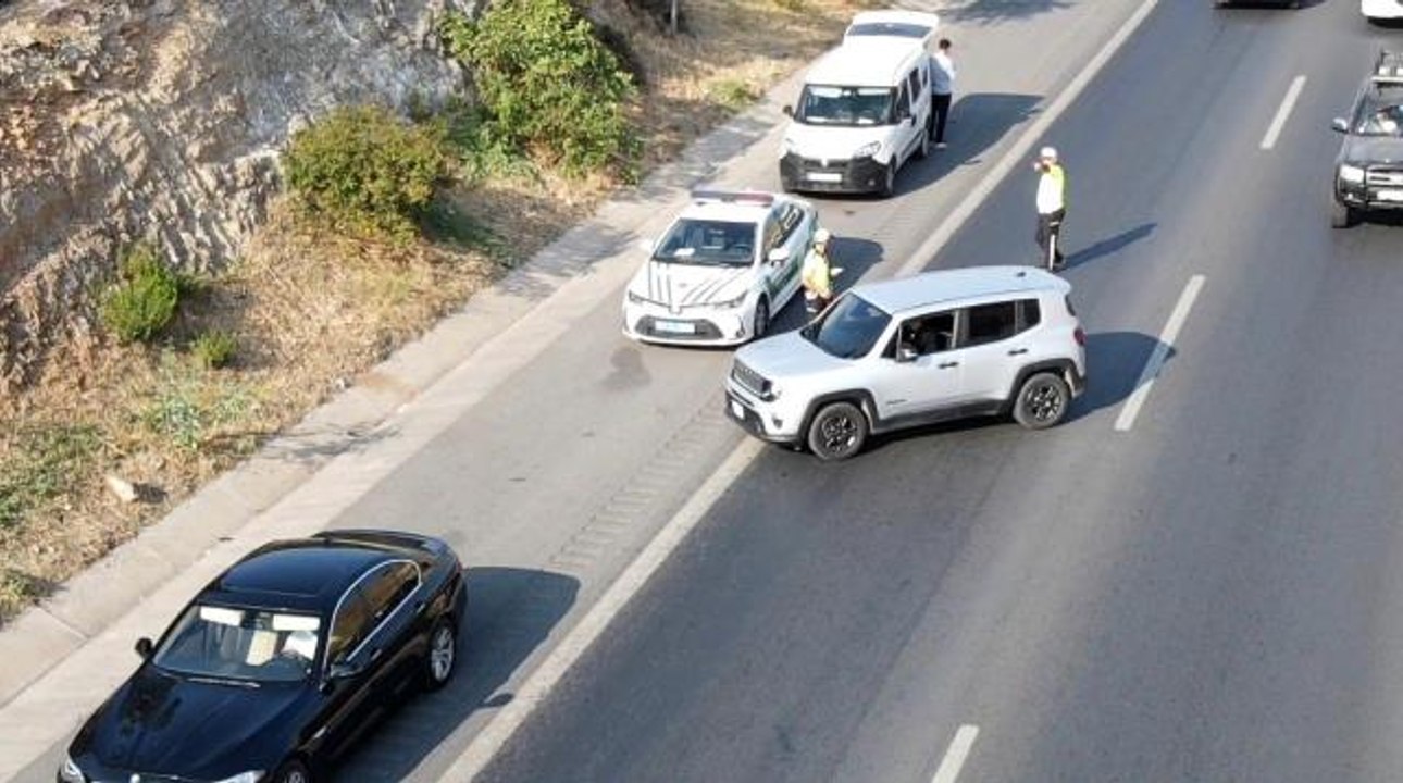 Emniyet şeridi kurnazları polisten kaçamadı