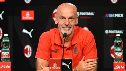 Descargar video: AC Milan v Inter, Serie A 2022/23: the pre-match press conference