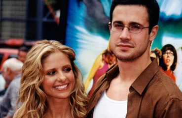 Sarah Michelle Gellar mocks Howard Stern over marriage bet: 'I think you owe us'