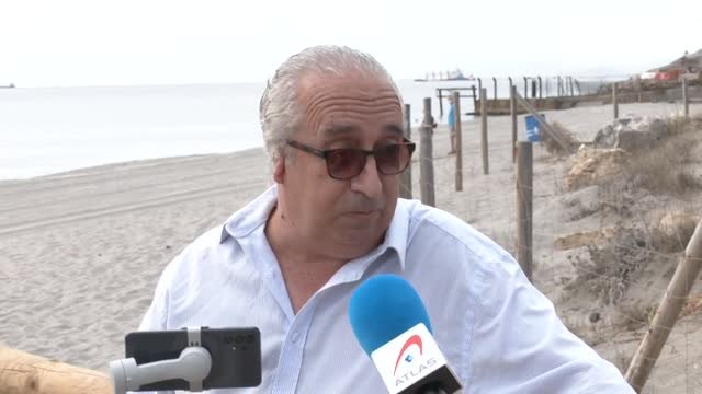 El vertido alcanza puntos de la costa en Gibraltar y en La Línea