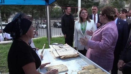 Bakan Yanık: "Kadınların kendi üretimlerini pazara çıkardıkları bir model olan kooperatif modelini önemsiyoruz"