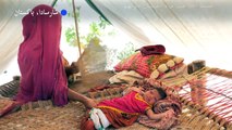 رضيعة شرّدتها الوحول من منزلها نموذج عن 16 مليون طفل تضرروا من فيضانات باكستان