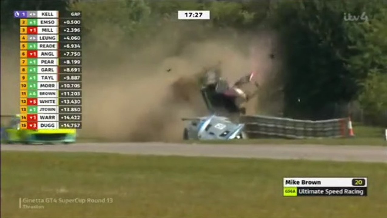 Ginetta Cup 2022 Thruxton Race 2 GT4 Brown Whyte Huge Crash Rolls