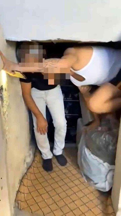 12 yıl 8 ay hapis cezasıyla aranan şahıs gizli bölmede böyle yakalandı